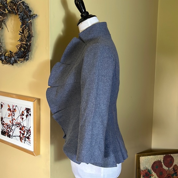 Anthropologie TABITHA Size 8 RuffleEdge Crop Artistic Nouveaux Feminine $178 NEW - Picture 7 of 16